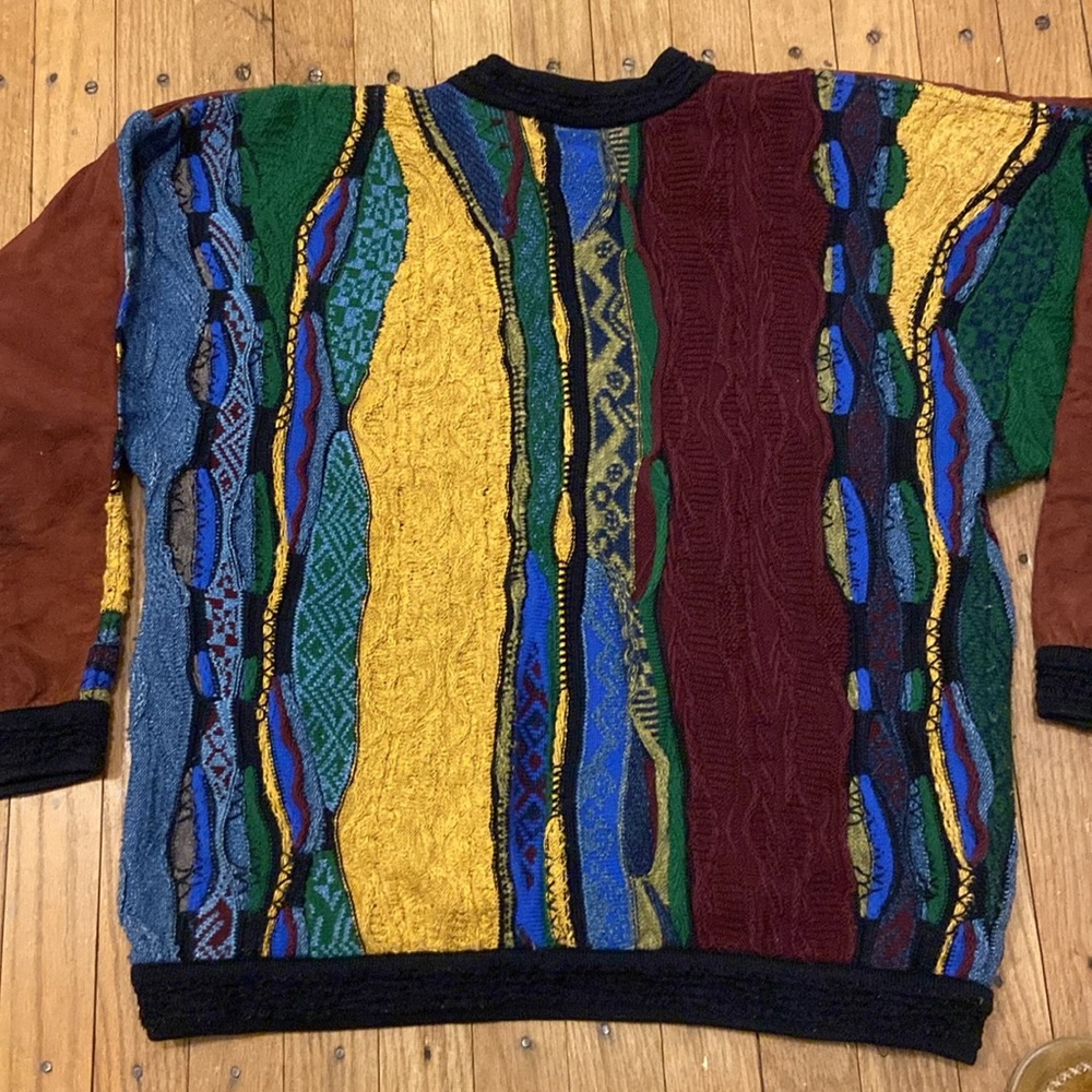 Rare Vintage Coogi 3D Textured Knit Sweater with Suede Detail - Picture 9 of 16